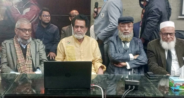 সিলেট-৪ আসনে মনোনয়পত্র জমা দিলেন আরিফুল হক...