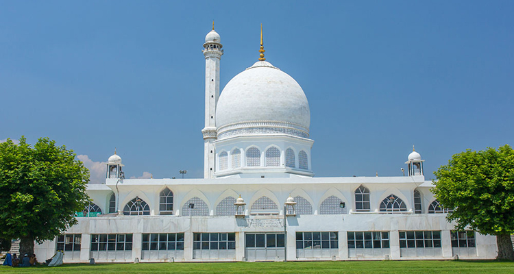 জুমার দিনের গুরুত্বপূর্ণ আমল...