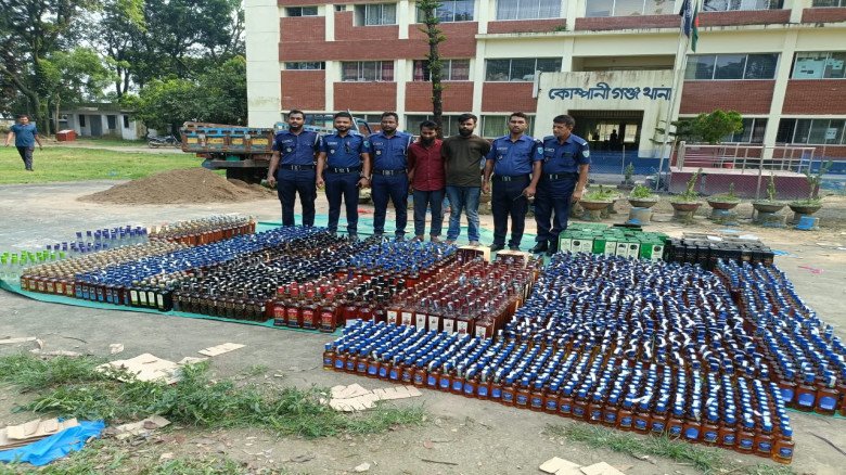 কোম্পানীগঞ্জে ট্রাকভর্তি ৬২ লাখ টাকার ভা