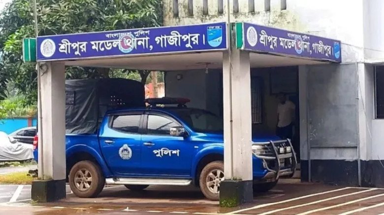 অন্তঃসত্ত্বা স্ত্রীকে হত্যা
