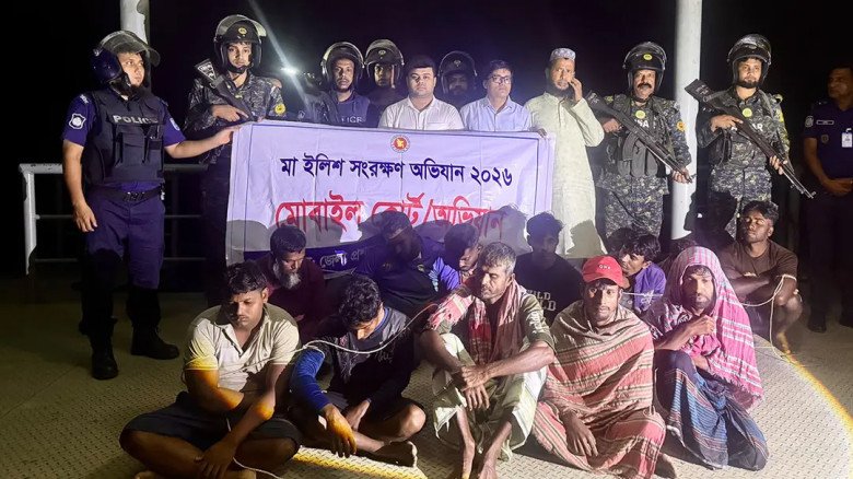 রাজবাড়ীতে মা ইলিশ সংরক্ষণে অভিযান, ১২ জনের কারাদণ্ড