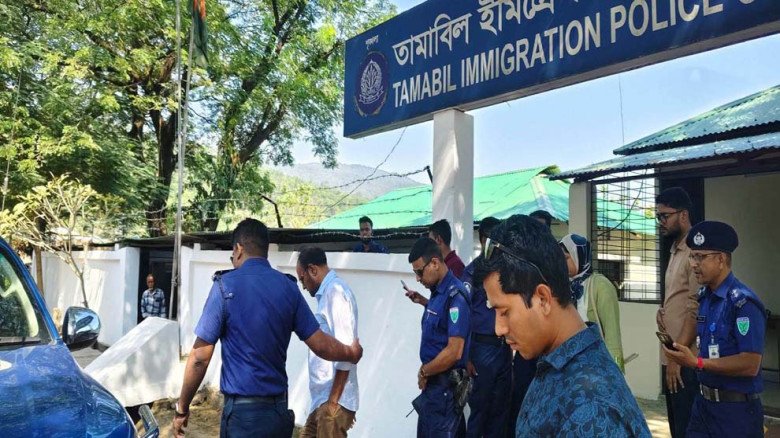 সিলেটে ইমিগ্রেশন থেকে আ ট ক আওয়ামী লীগ ন