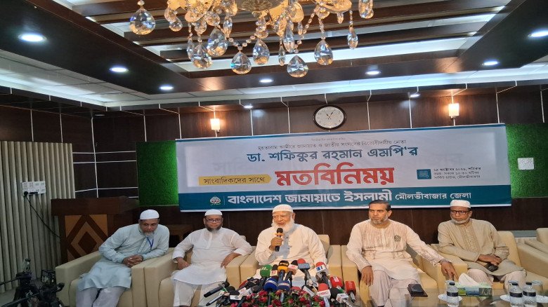 একটার পর একটা অঘটন ঘটবে, আমরা কি বসে থাক