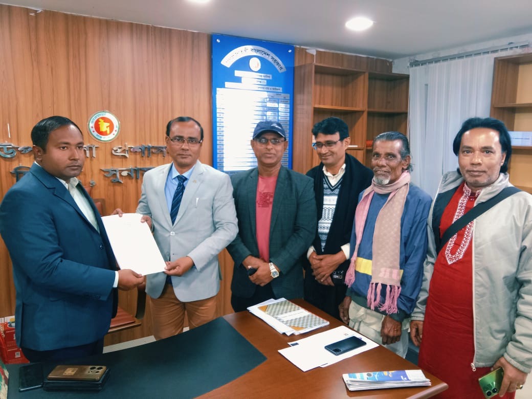 সুনামগঞ্জ-২ আসনে সিপিবি প্রার্থীর মনোনয়ন ফরম সংগ্...
