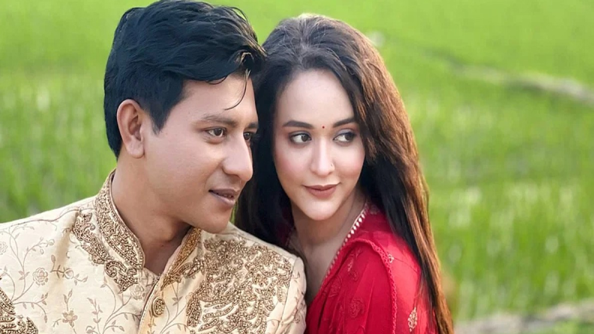 অহনার সেই প্রাক্তনের নাম প্রকাশ করলেন শামীম।...