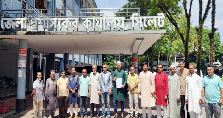 ফুটপাত ও রাস্তায় অরক্ষিত অবস্থায় গ্যাস সিলিন্ডার ব...