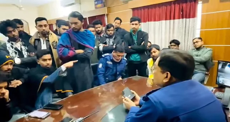 হোয়াটসঅ্যাপের গ্রুপ কলে যুক্ত হলো নতুন তিন সুবিধা