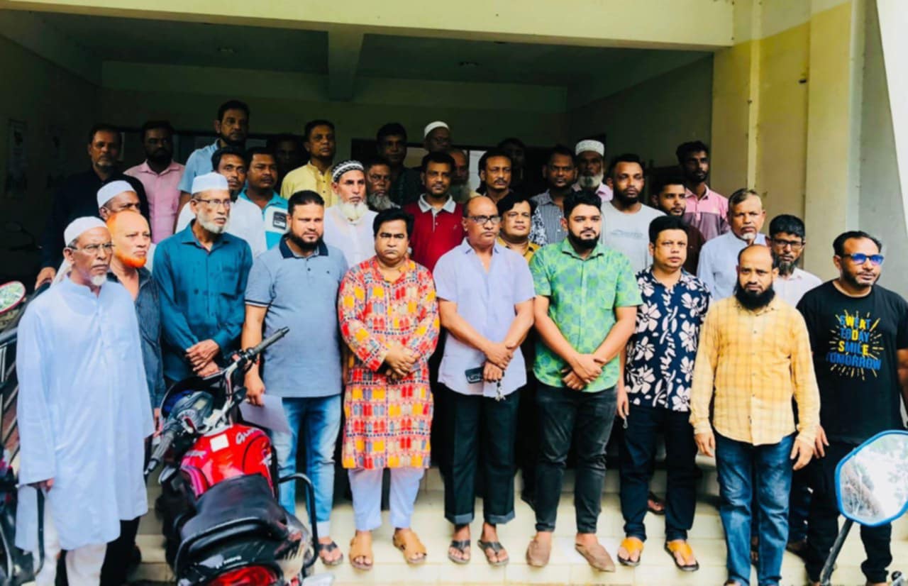 সিলেটে বাংলাদেশ-আয়ারল্যান্ড টেস্ট সিরিজের ট্রফি উন্মোচন