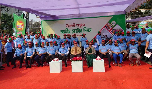 দেশে এখন মোট ভোটার ১২ কোটি ৩৭ লাখ: সিইসি