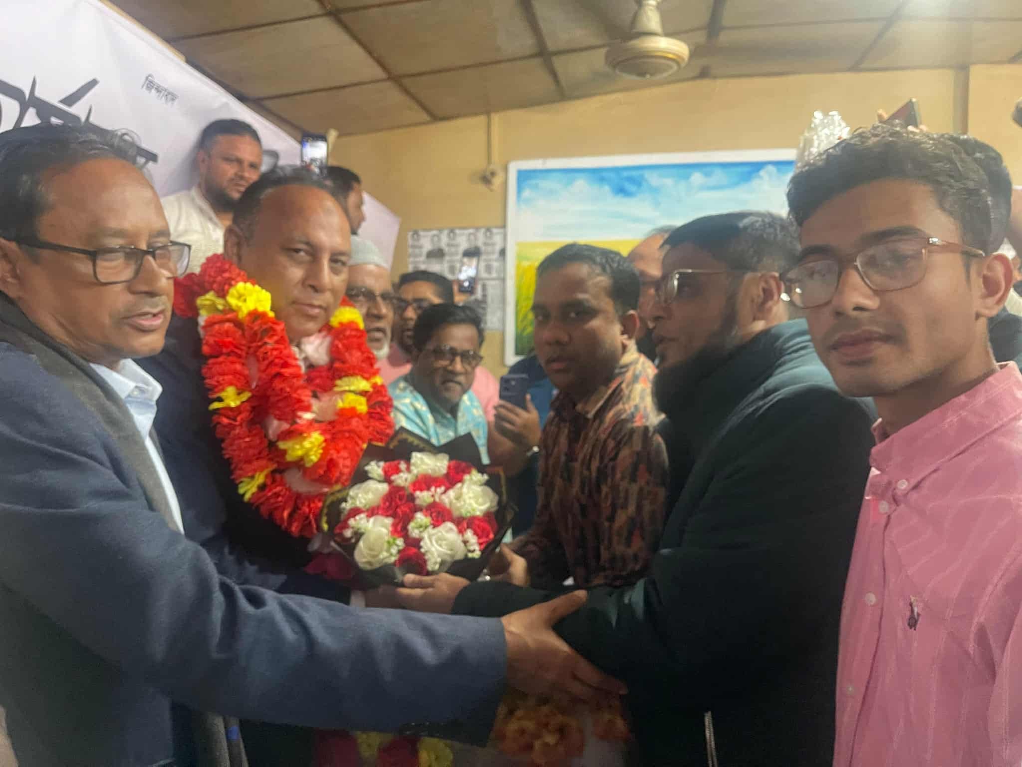 সিলেট-৬ আসনের নবনির্বাচিত এমপিকে  বিয়ানীবাজার প্রে...