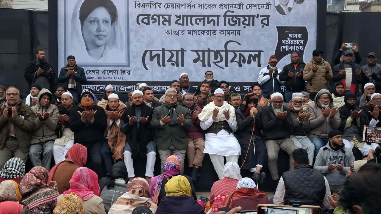রাজশাহীর সব উন্নয়নই বেগম খালেদা জিয়ার আমলে হয়েছ...