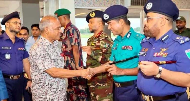 সিলেটে পৌঁছেছেন স্বরাষ্ট্র উপদেষ্টা জাহাঙ্গীর আলম